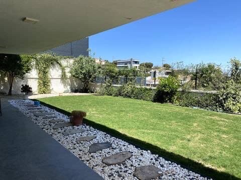 Apartamento estúdio com jardim, 1 min da praia, 15 min de Alacati...