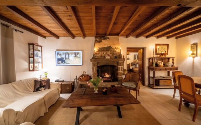 La Villa Bernoux – Une Parenthèse Enchantée au Cœur de la Bresse