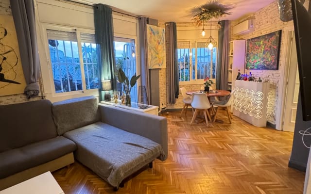 Fantastique rooftop ! Grande terrasse dans le quartier gay et le...