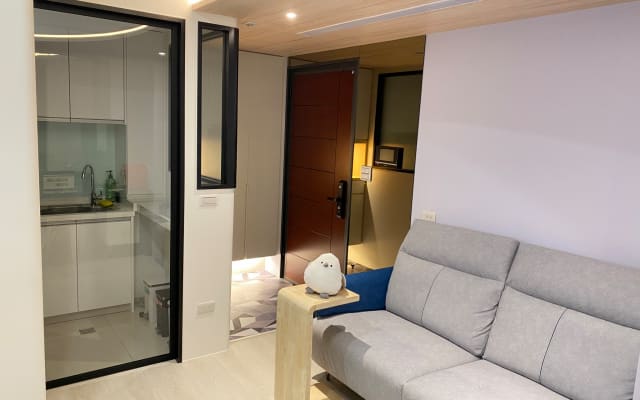 3 minutes à pied de la station de métro, trajet jusqu'au centre-ville...