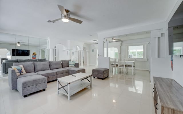 NEU! Tropische Oase/Luxusvilla 5 min zum STRAND - Kopie 01