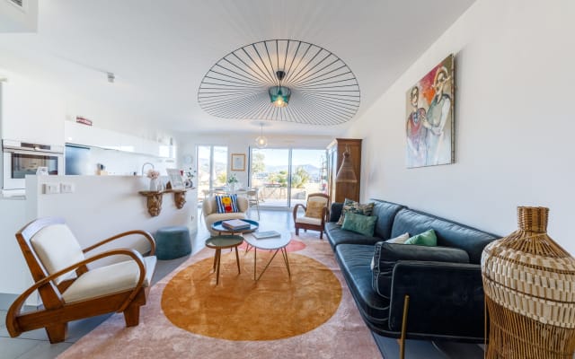 Wohnung mit außergewöhnlicher Aussicht, Terrasse 130m2 im obersten...