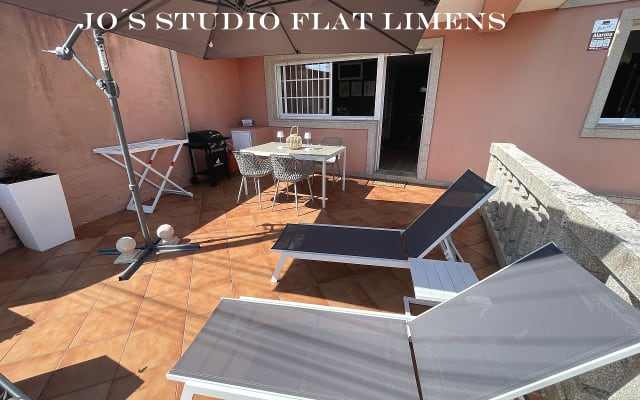 Jo's Studio Flat Limens - Tu oasis de tranquilidad en Cangas