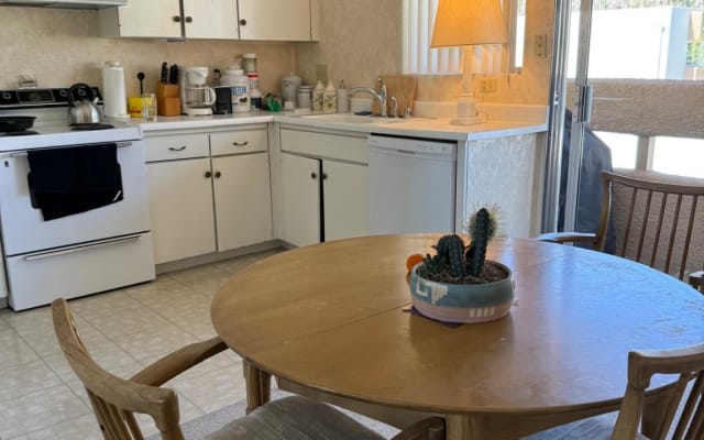 Alles in der Nähe von Palm Springs! (Nur monatliche Aufenthalte)