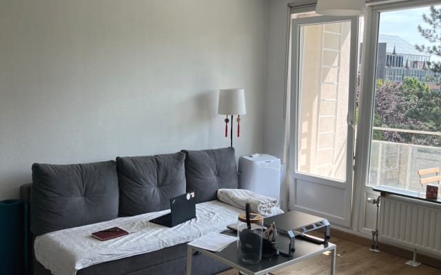 Renovierte Wohnung in grüner, sicherer Gegend von Brüssel mit Metro