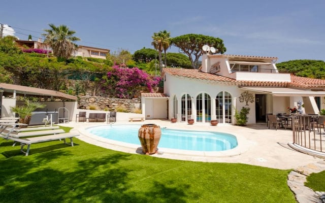 Villa Soleil : Vue Mer, Piscine & Jardin – Sainte-Maxime
