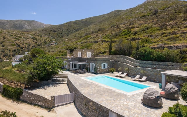 Villa Spartacus A beautiful villa with breathtaking view