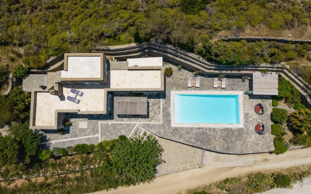 Villa Spartacus A beautiful villa with breathtaking view