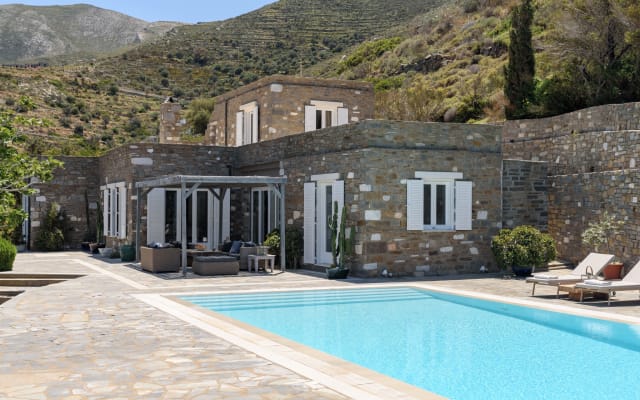 Villa Spartacus A beautiful villa with breathtaking view