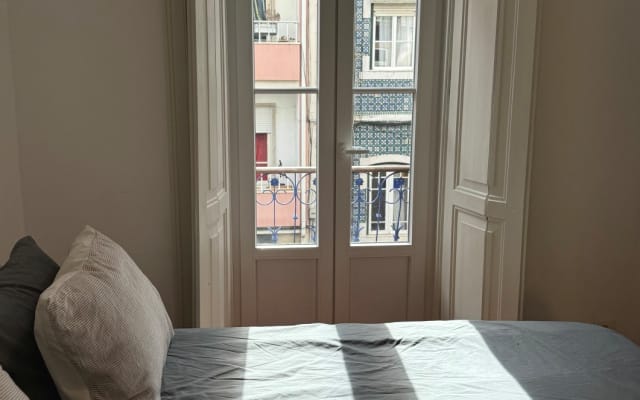 Beautiful private room in the center of Lisbon