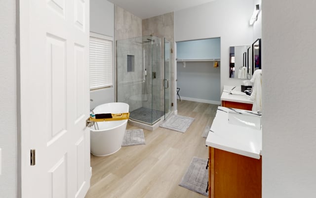 Multicultural, Comfortable, Quiet Stay - Picture 6