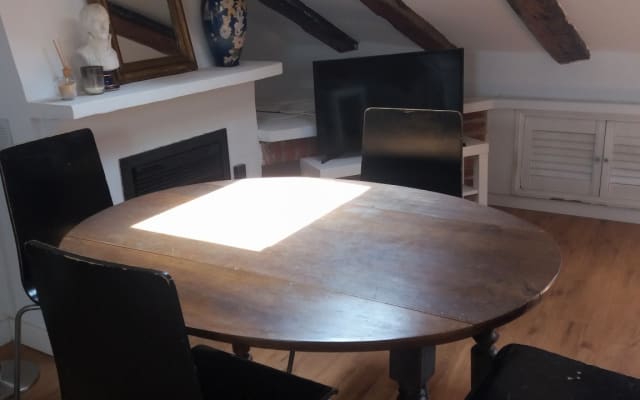 Appartement dernier étage rénové, à 10 minutes de la Plaza Mayor