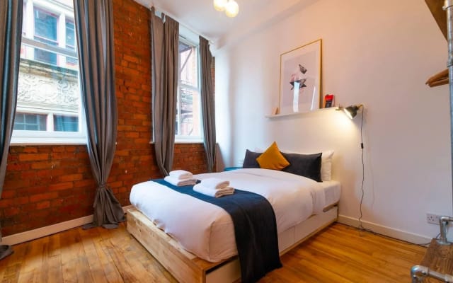 Big, bright and beautiful apartment