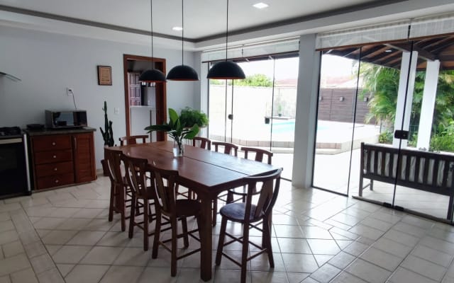 Haus mit 4 Schlafzimmern, Pool, Grill - Praia da Daniela / Florianópoli