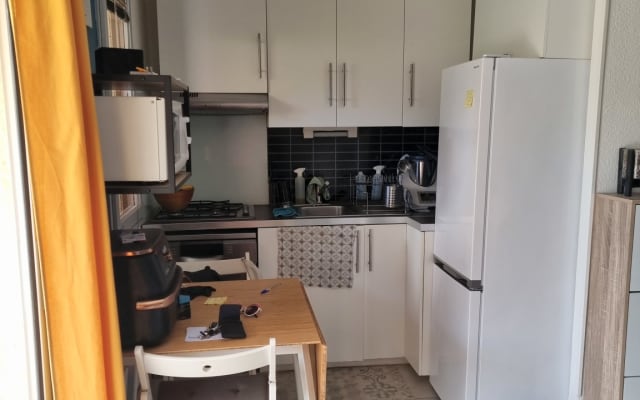 petit appartement juste avant le village naturiste (15 min a pied)