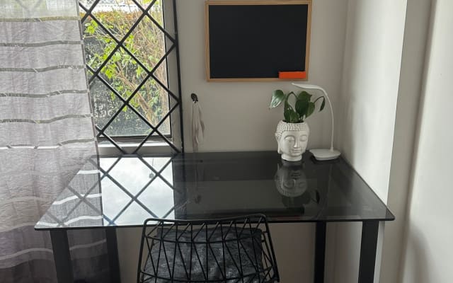 Warmes Privatzimmer vor dem Santa Fe cc