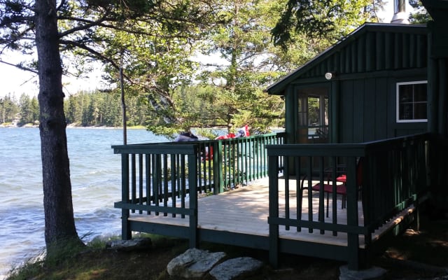 Maine Seaside Traditional Camp