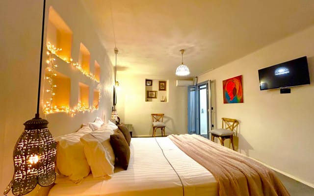 Nikolaos's listing on misterb&b - Bedroom downstairs