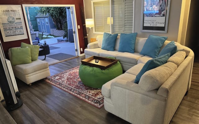 Fabulous and Affordable - Large on the inside and the Outside - Picture 12