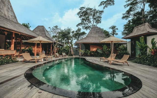 KAJU Villa Boutique Balinese Cabins