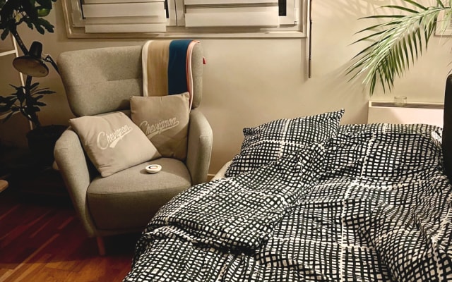 Dans un appartement très calme , couchage dans un canapé lit  - Photo 9