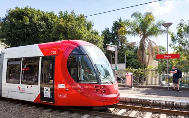 Annonce de Neil sur misterb&b - Light Rail - Glebe and Wentworth Park