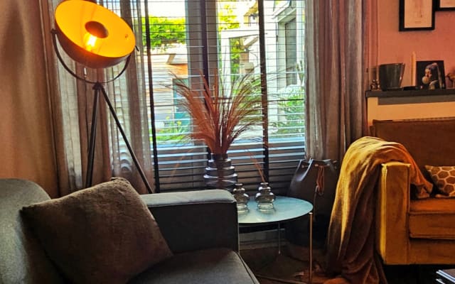 L'annuncio di Edwin & Lennart su misterb&b - rilassati in salotto