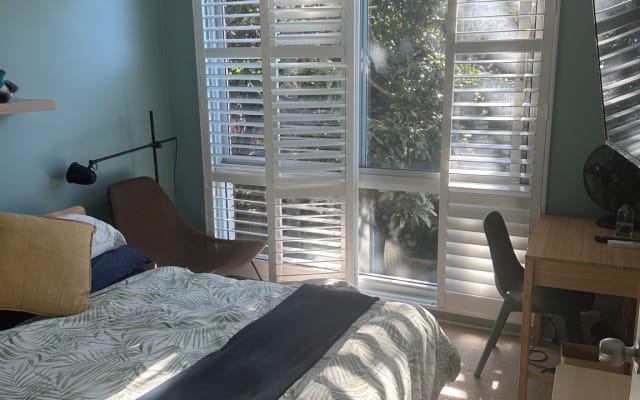 Sunny private room in naturist/nudist shared Bondi apartment  - Picture 15