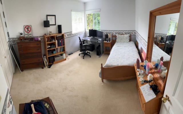 Paul's listing on misterb&b - Office / bedroom