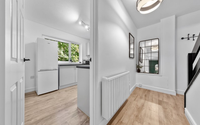 2BR Wohnung Luton für 6 Personen | Zugang zum Flughafen & Parkplatz