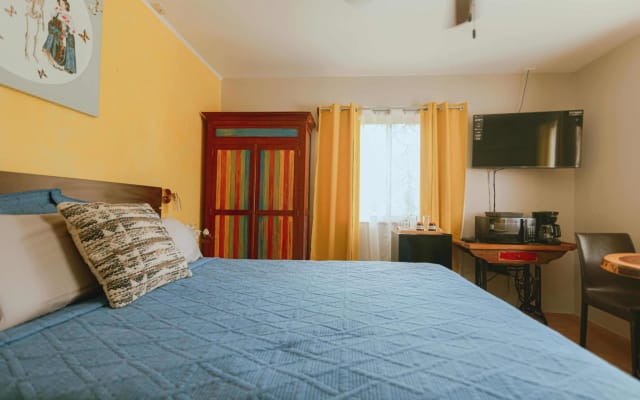 Gelbes Zimmer im Hotel Casa del Arbol, Manuel Antonio