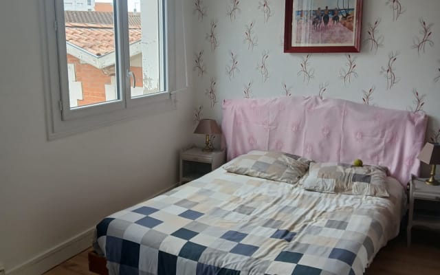 Duplex-Wohnung Privatzimmer, die nicht an Charme fehlt . 100 m