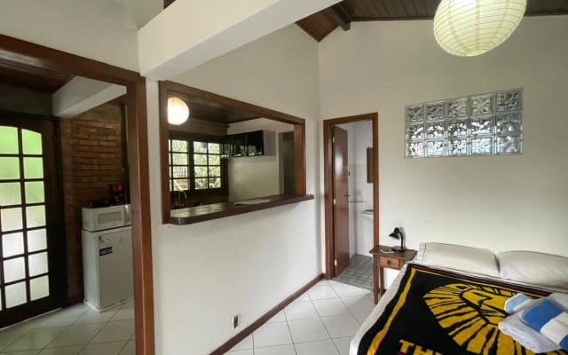Charming House with Tropical Garden in Santa Teresa - Picture 7