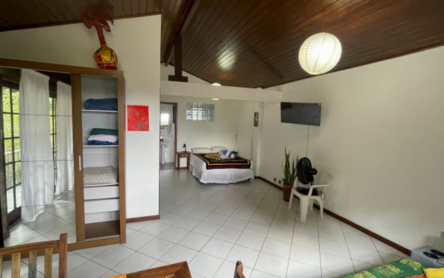Charming House with Tropical Garden in Santa Teresa - Picture 12