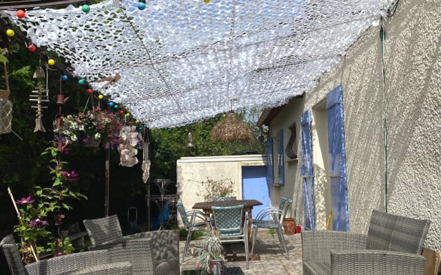 Room in a detached house 900m from Pézenas center