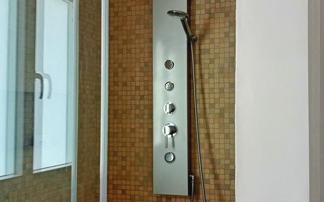 The nudist mansion – libertad, ubicación y estilo en Bogotá