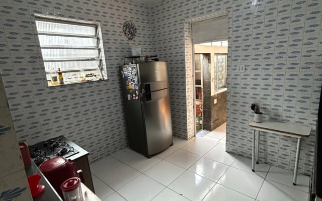 Haus komplett mit Schwimmbad und Grill