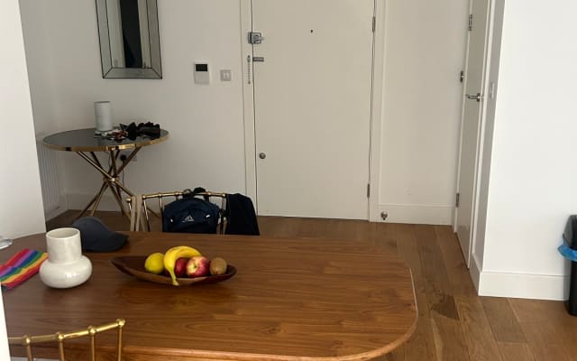 Room in Modern Flat in Central Croydon