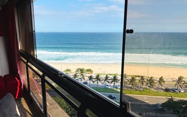 Lux4BedOCEANFRONT