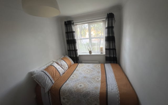 Little Cozy flat located in between Richmond and Twickenham.
