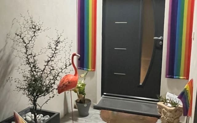 Gästezimmer gay naturist angenehm und friedlich.