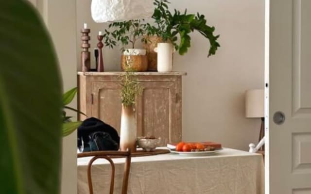 Room in the heart of Paris