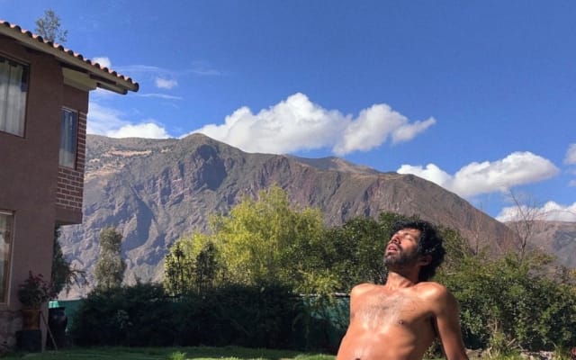 Anúncio de Gabriel em misterb&b - Disfruta de tu cuerpo con total libertad 