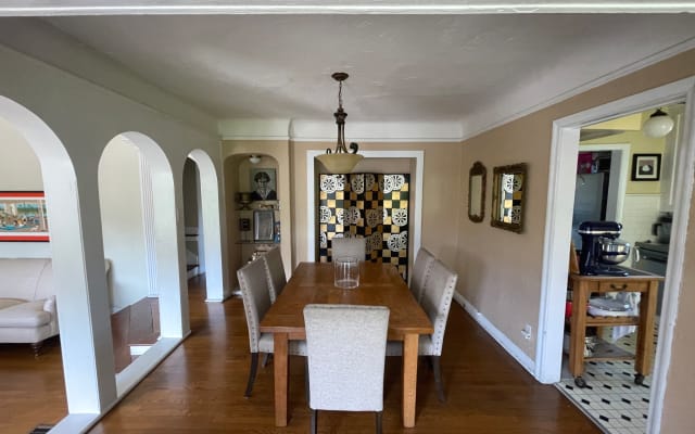 Hollywood Hills - Marche partout, métro, centre-ville, Hollywood Bowl