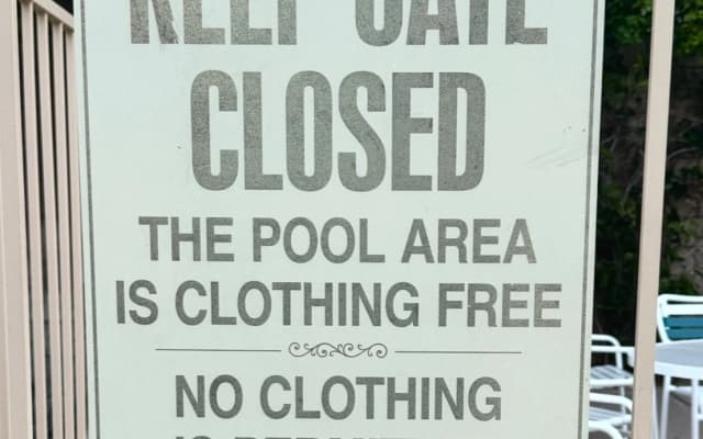 Clothing optional community steps away  to Downtown Palm Springs! - Picture 15