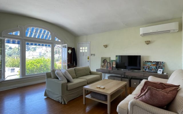 Hollywood Hills - Marche partout, métro, centre-ville, Hollywood Bowl