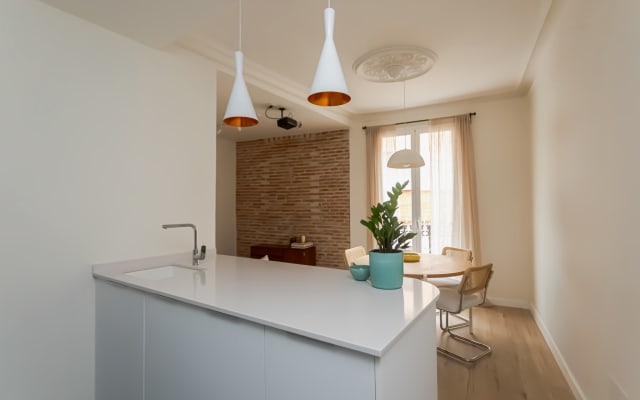 Beautiful room with private bathroom!