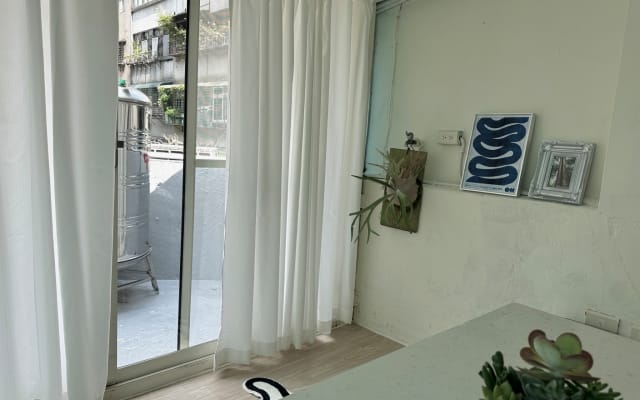 L'annuncio di Chiu su misterb&b - 3F Dinning room and Balcony
