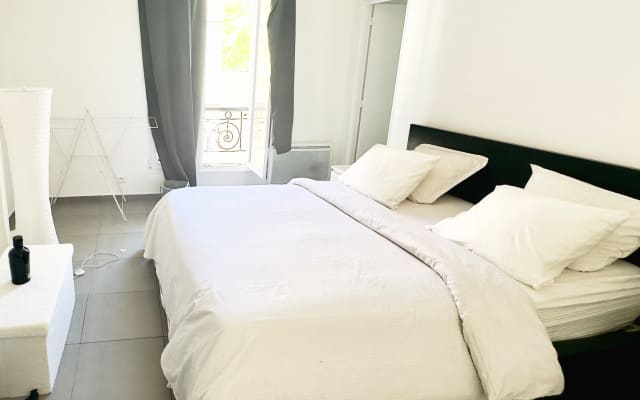 Bonjour 
Je propose bel appartement à st-denis,proche métro.