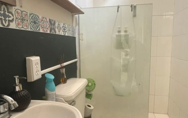 L'annuncio di Salva y Antonio su misterb&b - your own bathroom